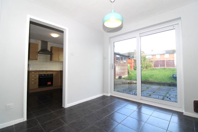 30, Edison Road, Stevenage photo 4