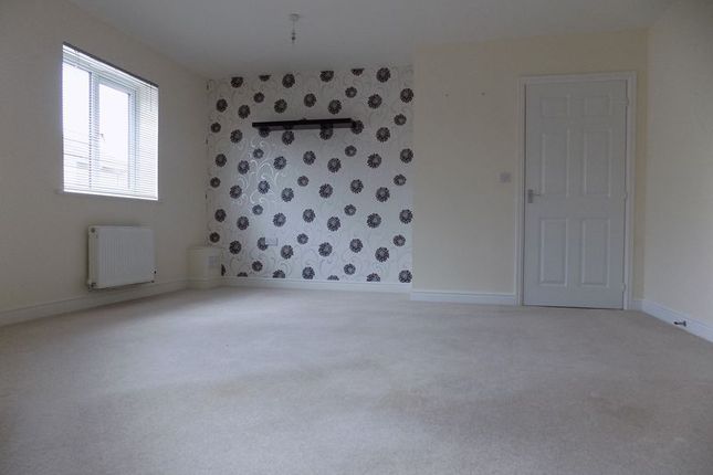 Flat to rent in Haywood Avenue, Minster On Sea, Sheerness