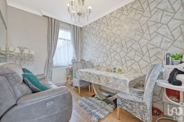 Terraced house for sale in Smeaton Road, Woodford Green