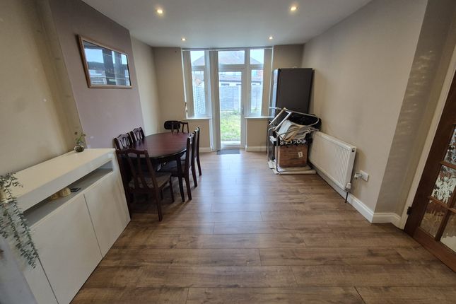 26, Humberstone Lane, Leicester photo 4