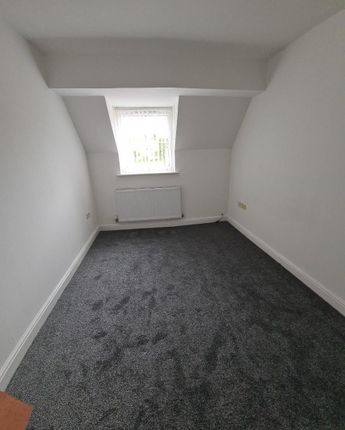 21, Brookside Court, Shaw Lane, Prescot photo 5
