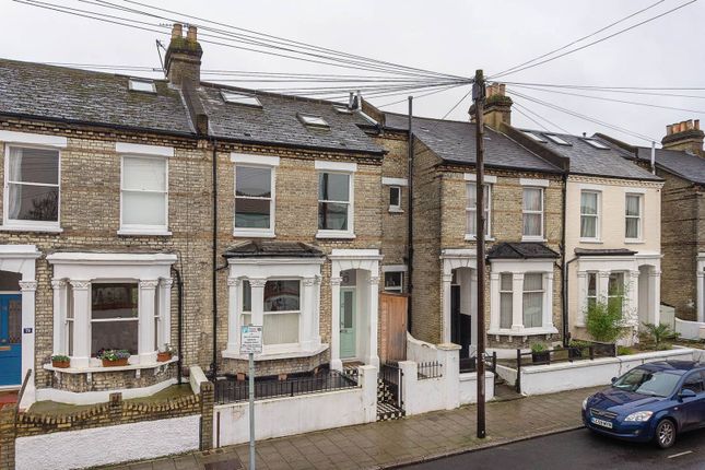 Property to rent in Ringford Road, West Hill, London