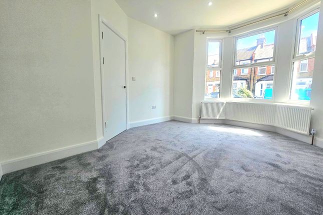 150, Byron Road, Middlsex photo 5