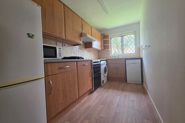 20A, Wolverhampton photo 5