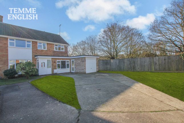 5-bed house on 10 Linnets, Basildon, £550,000