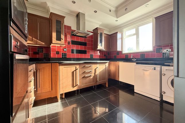 88A, Birchanger Road, South Norwood photo 4