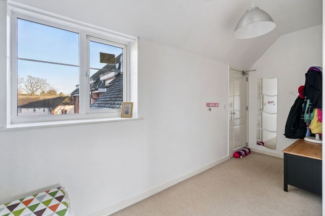 19 Stubwick Court, Old Saw Mill Place, Little Chalfont photo 4