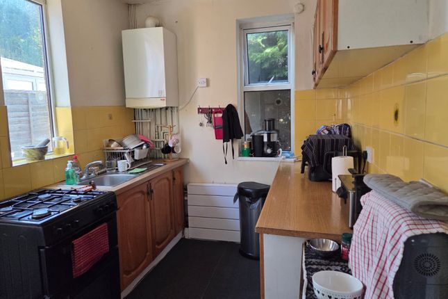 251, Beechwood Road, Luton photo 5