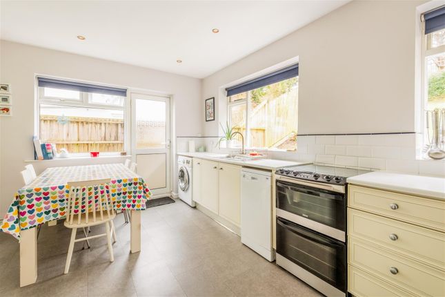 66, Mill Rise, Brighton photo 3