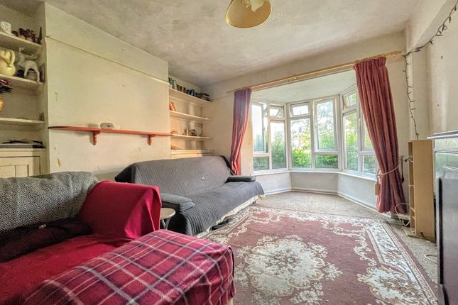 Flat for sale in Kingston Close, Hove
