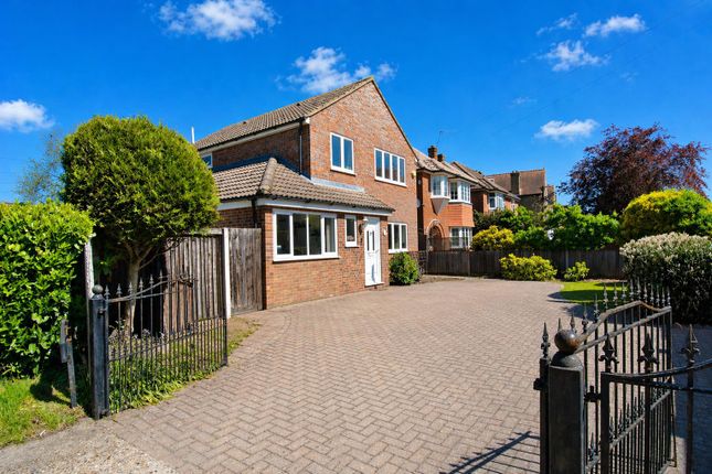 3-bed detached on 71a, Fordbridge Road, Ashford, £669,950