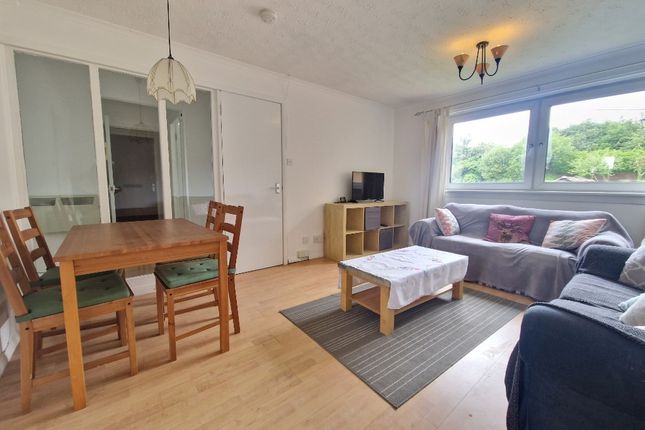 Flat to rent in Grandtully Drive, Kelvindale, Glasgow