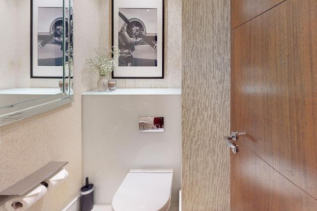 18-Rutland-Gate-A...