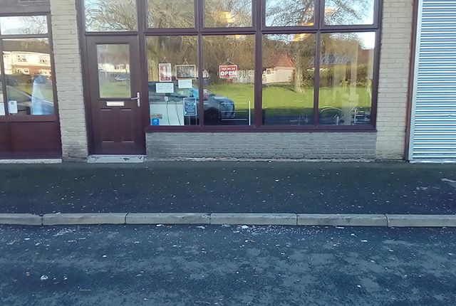 Thumbnail Retail premises for sale in Broadway Crescent, Rossendale