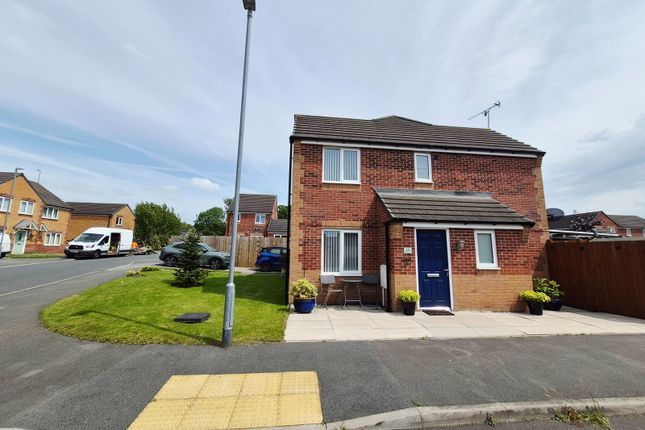 19, Findon Way, Skelmersdale photo 2