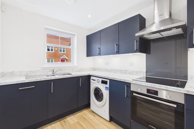 6, Breeze View, Coventry photo 3