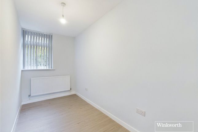 7,, Graham Lodge, Edgware photo 4