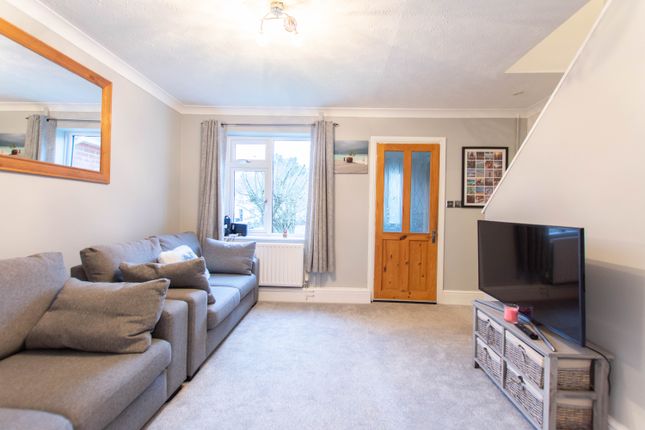 126, Kingshill Road, Swindon photo 5