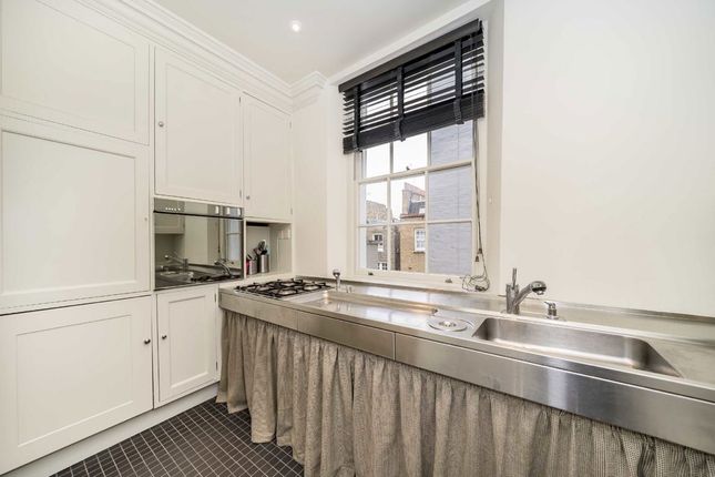 Flat 4, 108, Cambridge Street, London photo 4