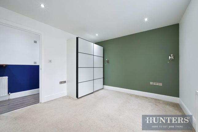 Flat 2, 418, London Road, Sutton photo 4