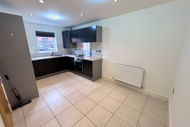 45, Venn Road, HULL photo 2