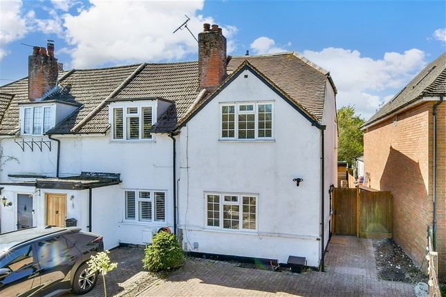 2-bed house on Canons Lane, Tadworth, £450,000