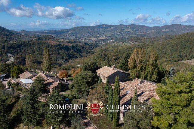 Thumbnail Leisure/hospitality for sale in Assisi, Umbria, Italy