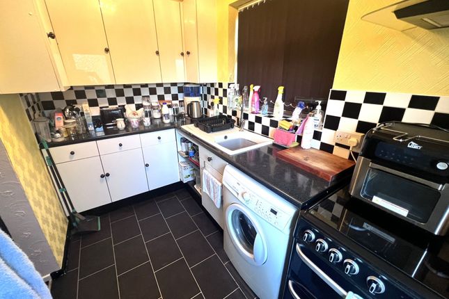 Semi-detached house for sale in Dilloways Lane, Willenhall