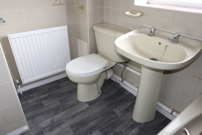 Flat 4, Westcliff-on-Sea photo 3