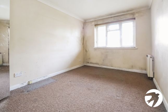 Flat 10, Newnham Lodge, 19, Erith Road, Belvedere photo 4