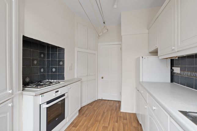 21, Craiglockhart Gardens, Edinburgh photo 4