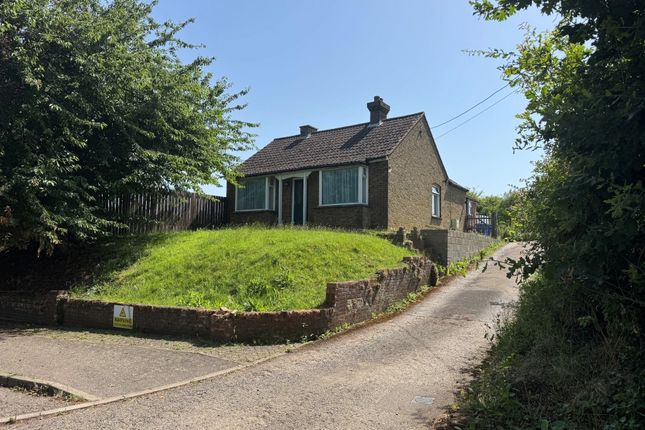 2-bed house on Bobbing Kennels Bungalow, Off Quinton Road, Sittingbourne, £220,000
