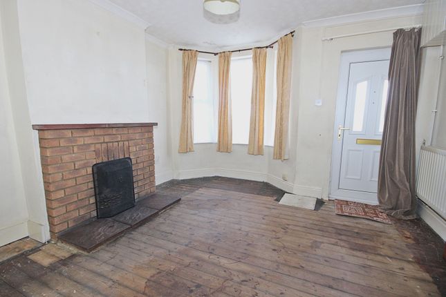 2 East View, Witts End, Milton Keynes photo 4
