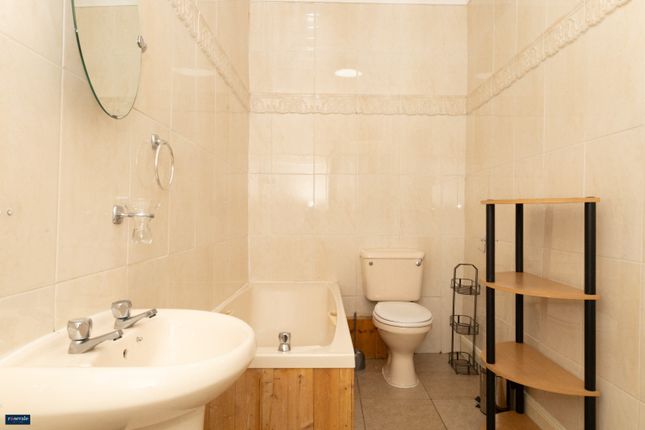 Flat 2/2, 36 Deanston Drive, Glasgow, G41 3AD, Glasgow photo 5
