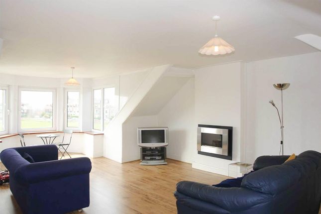Flat to rent in Percy Park Road, Tynemouth Village, Tynemouth
