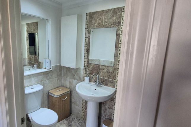 64b, Ness Road, Southend On Sea photo 4