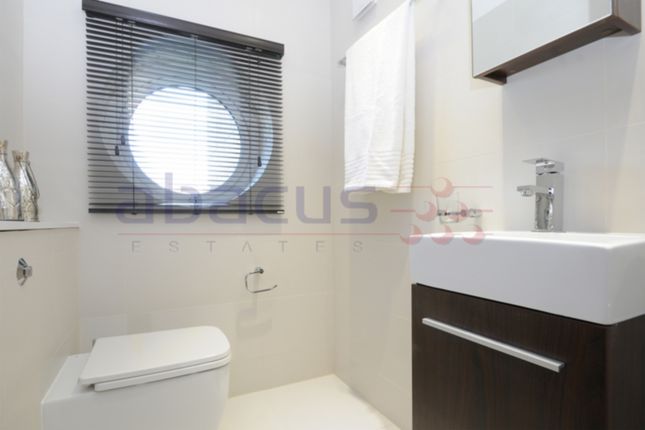 Flat to rent in Boydell Court, St Johns Wood Park, St John's Wood