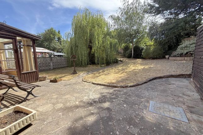 13, Marsh Close, Northampton photo 2