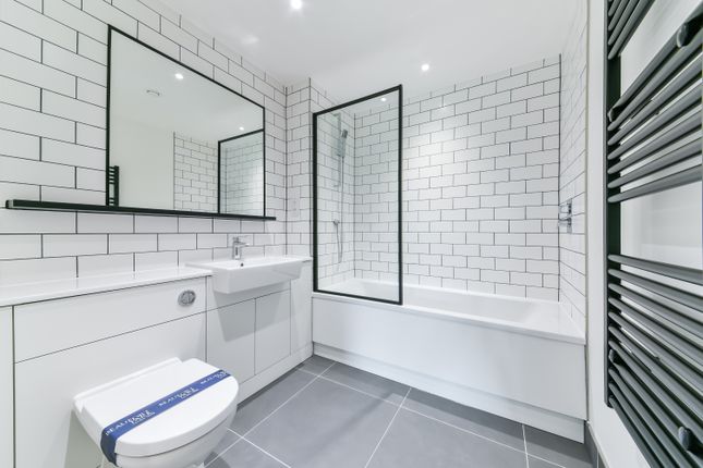 Flat for sale in Fermont House, Beaufort Park, Colindale