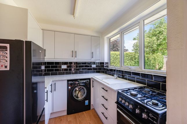 7, Bridge End Grove, Grantham photo 4