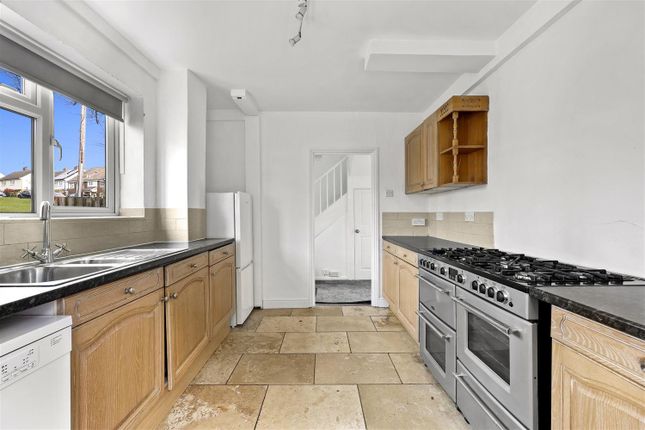 18, Centre Avenue, Epping photo 2