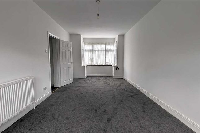 38, Longmore Ave, Barnet photo 5