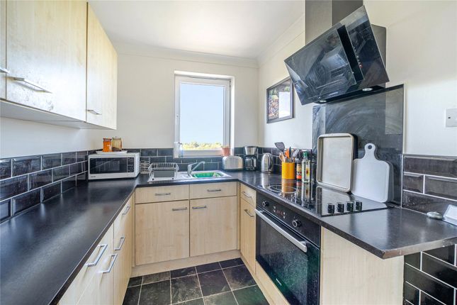 Flat 26 Keats House,, Porchester Mead, Beckenham photo 4