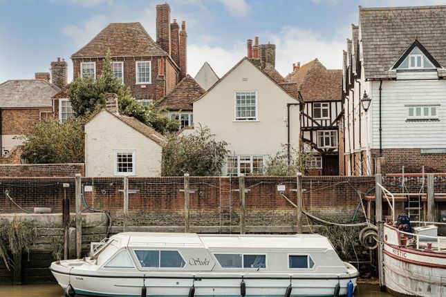 3-bed semi-detached on Dolphin Quay, Pillory Gate, Sandwich, £525,000