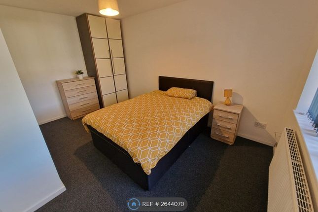 Tarrant Grove, Birmingham photo 3