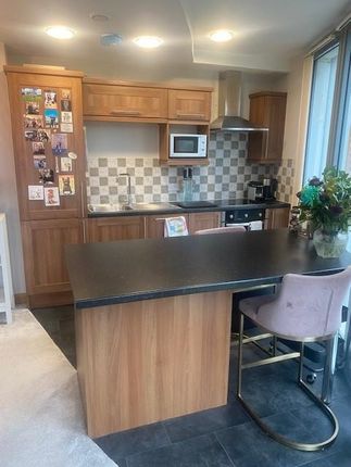 Flat to rent in Forth Banks, Newcastle Upon Tyne