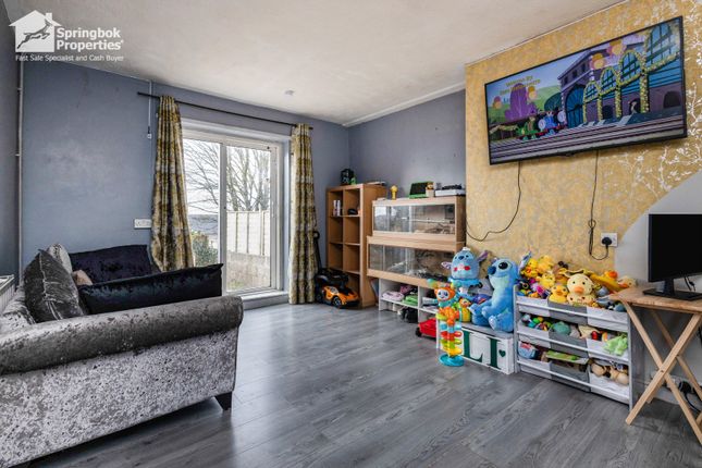 6, Heol Disgwylfa, Carmarthen photo 3