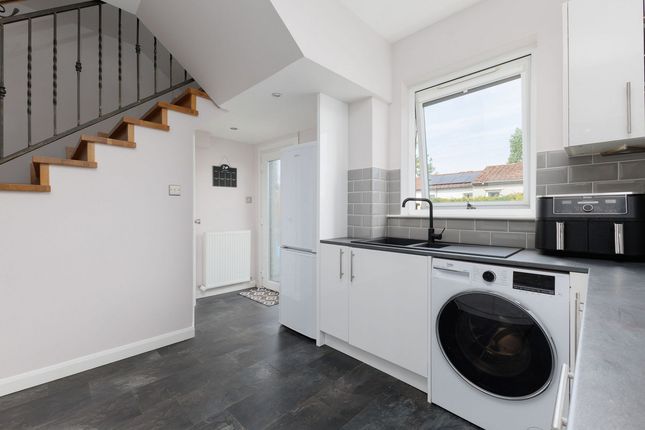 14, Dunearn Drive, Kirkcaldy photo 4