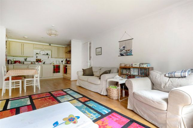 Flat for sale in Kings Road, Haslemere