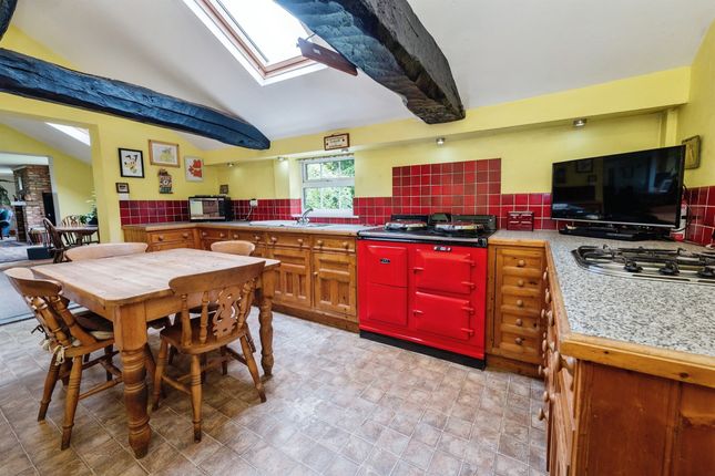Equestrian property for sale in Eagle Road, Spalford, Newark
